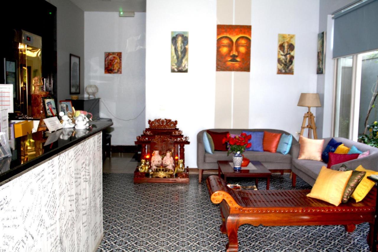 Lalune Hotel Phnom Penh Luaran gambar