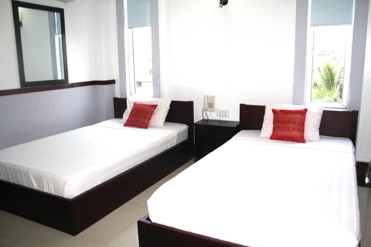 Lalune Hotel Phnom Penh Luaran gambar