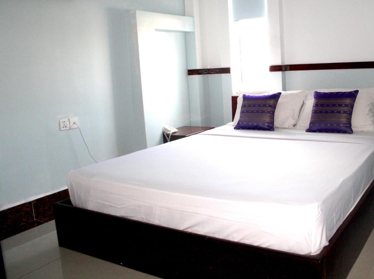 Lalune Hotel Phnom Penh Luaran gambar