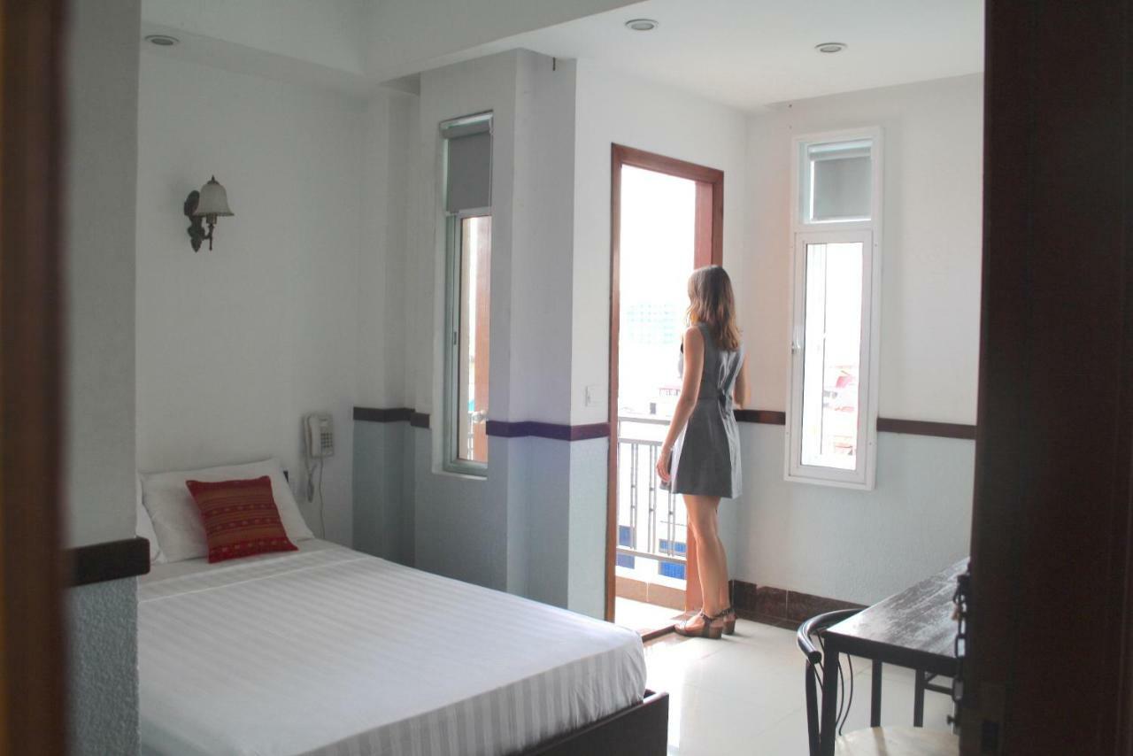 Lalune Hotel Phnom Penh Luaran gambar